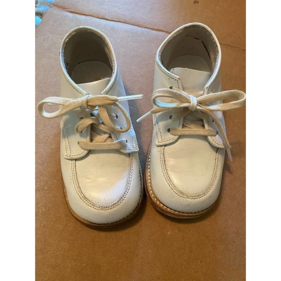 Stride Rite Shoes Vintage Stride Rite White Leather Baby Walking